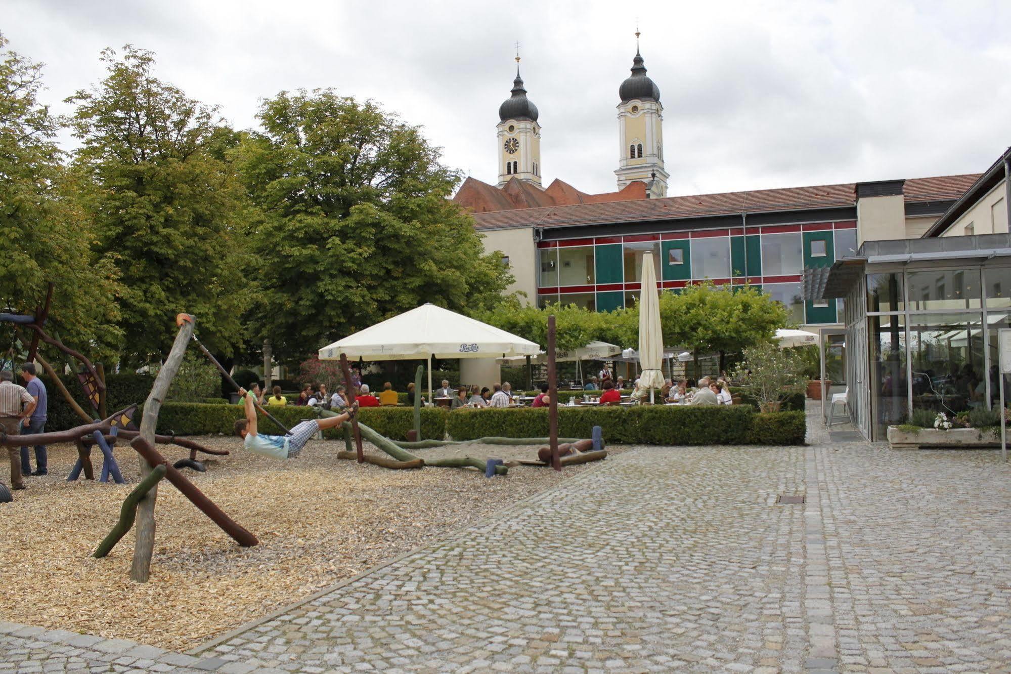 Klostergasthof Roggenburg Eksteriør bilde